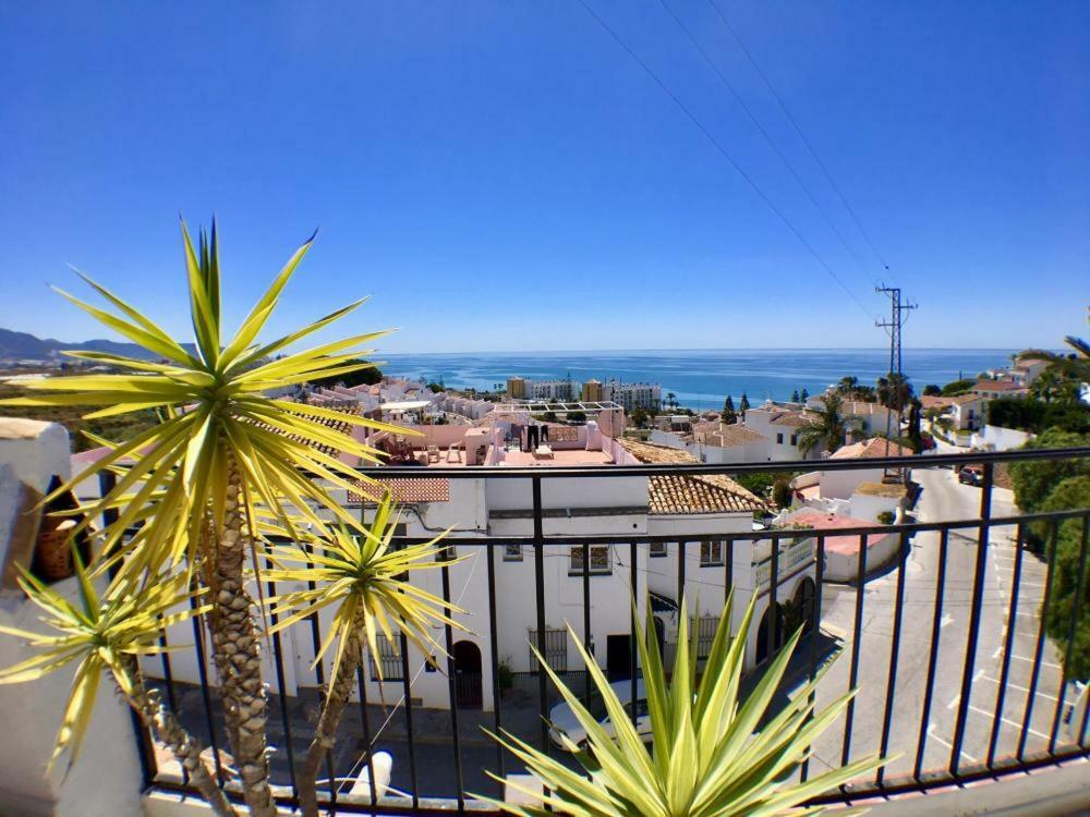 Casa Angelines Holiday Home ネルハ エクステリア 写真